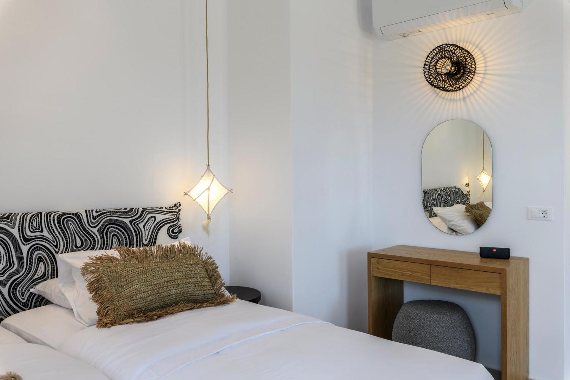 Nasta Suites & Villas Intentional Living Mykonos Mykonos Town Екстериор снимка